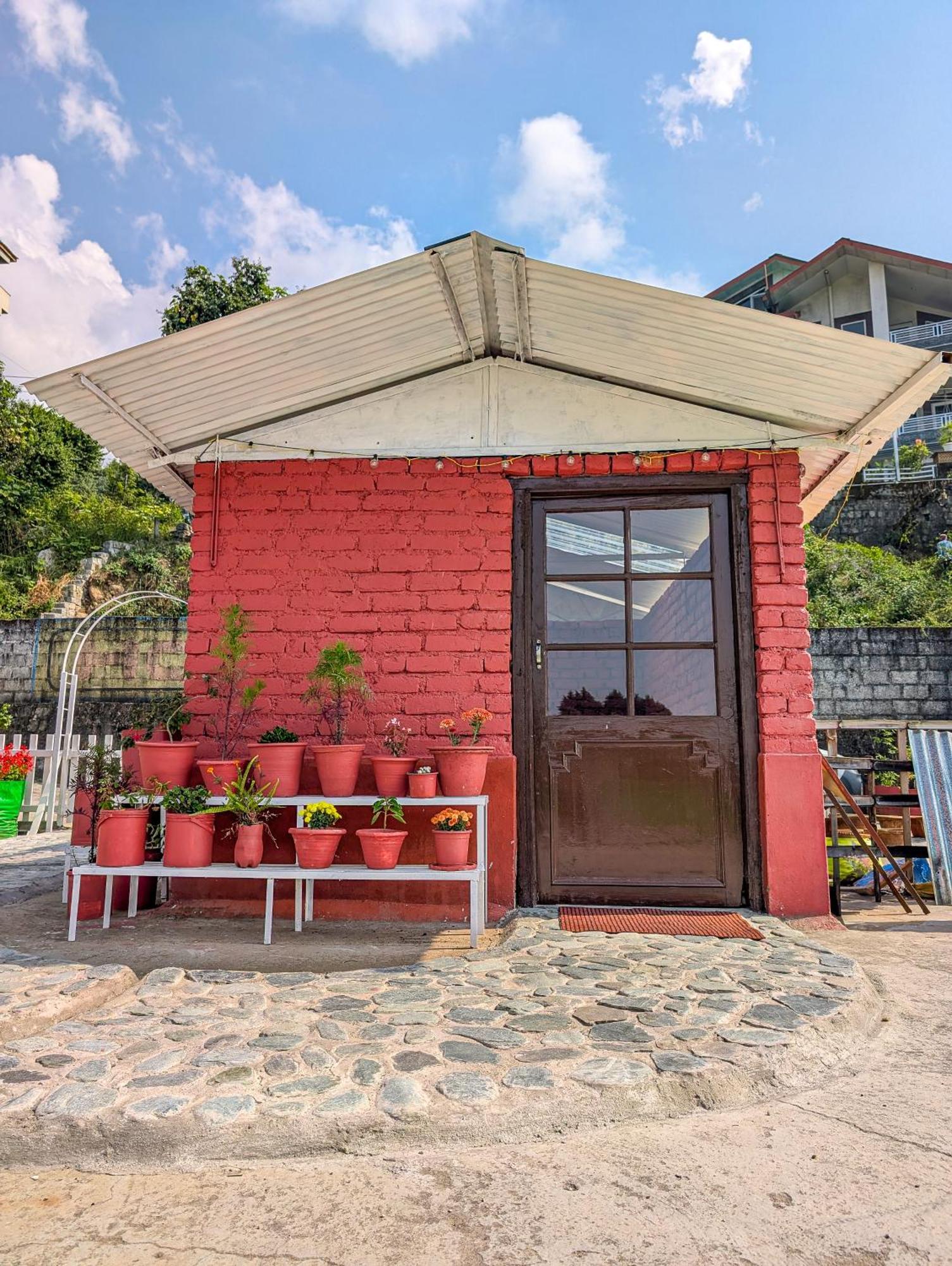 Hobo Hostel Dharamshala Dış mekan fotoğraf