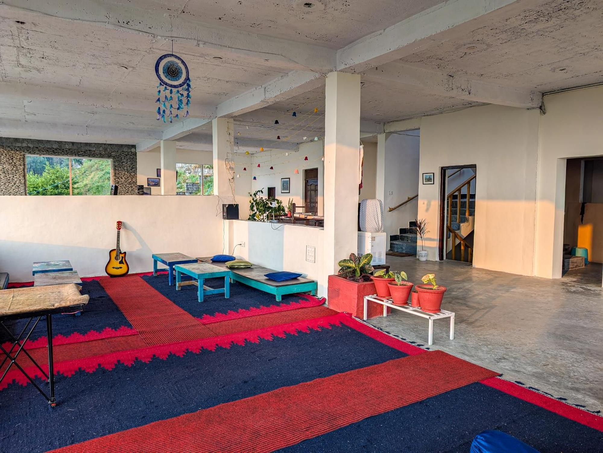 Hobo Hostel Dharamshala Dış mekan fotoğraf