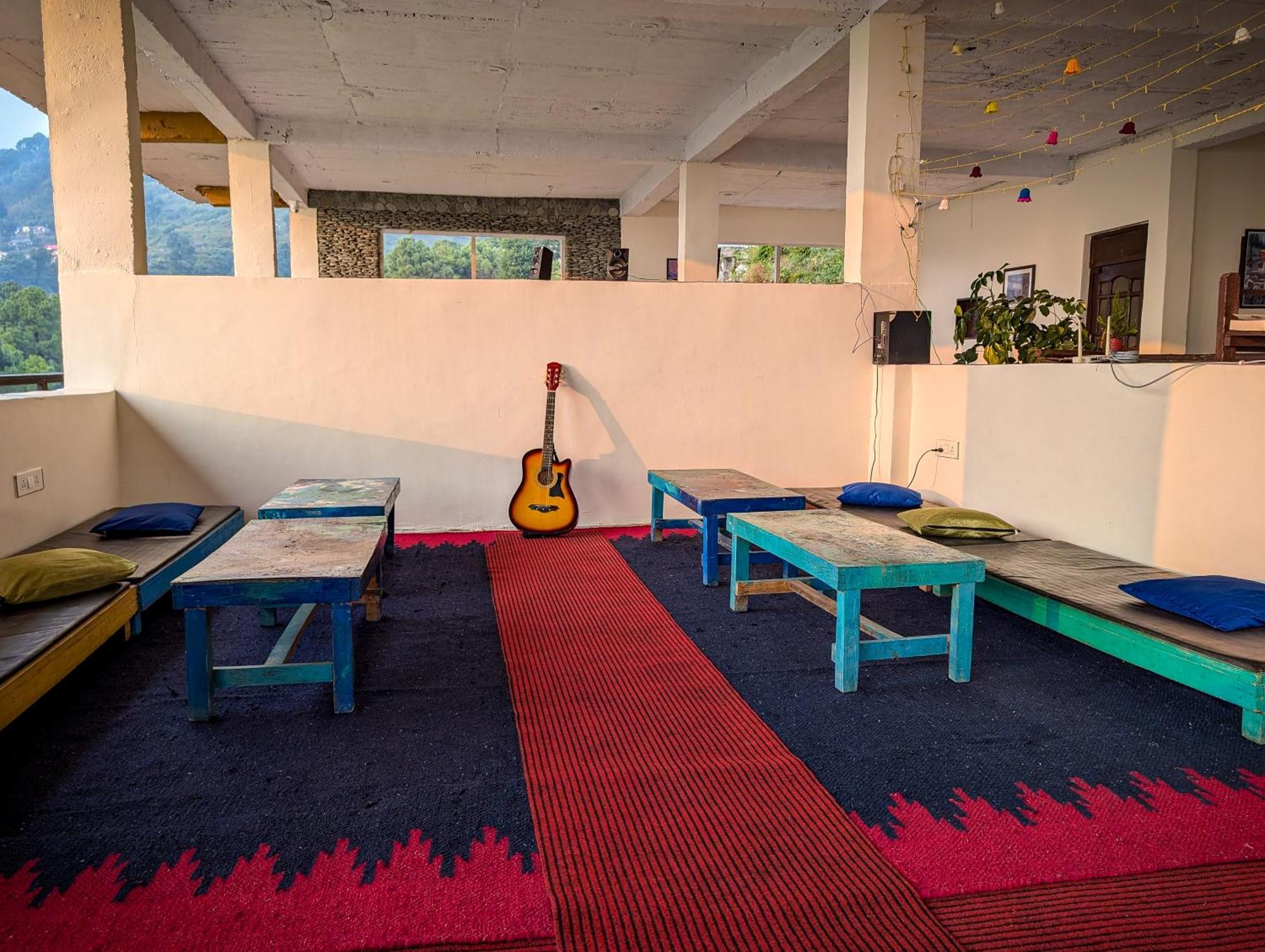 Hobo Hostel Dharamshala Dış mekan fotoğraf