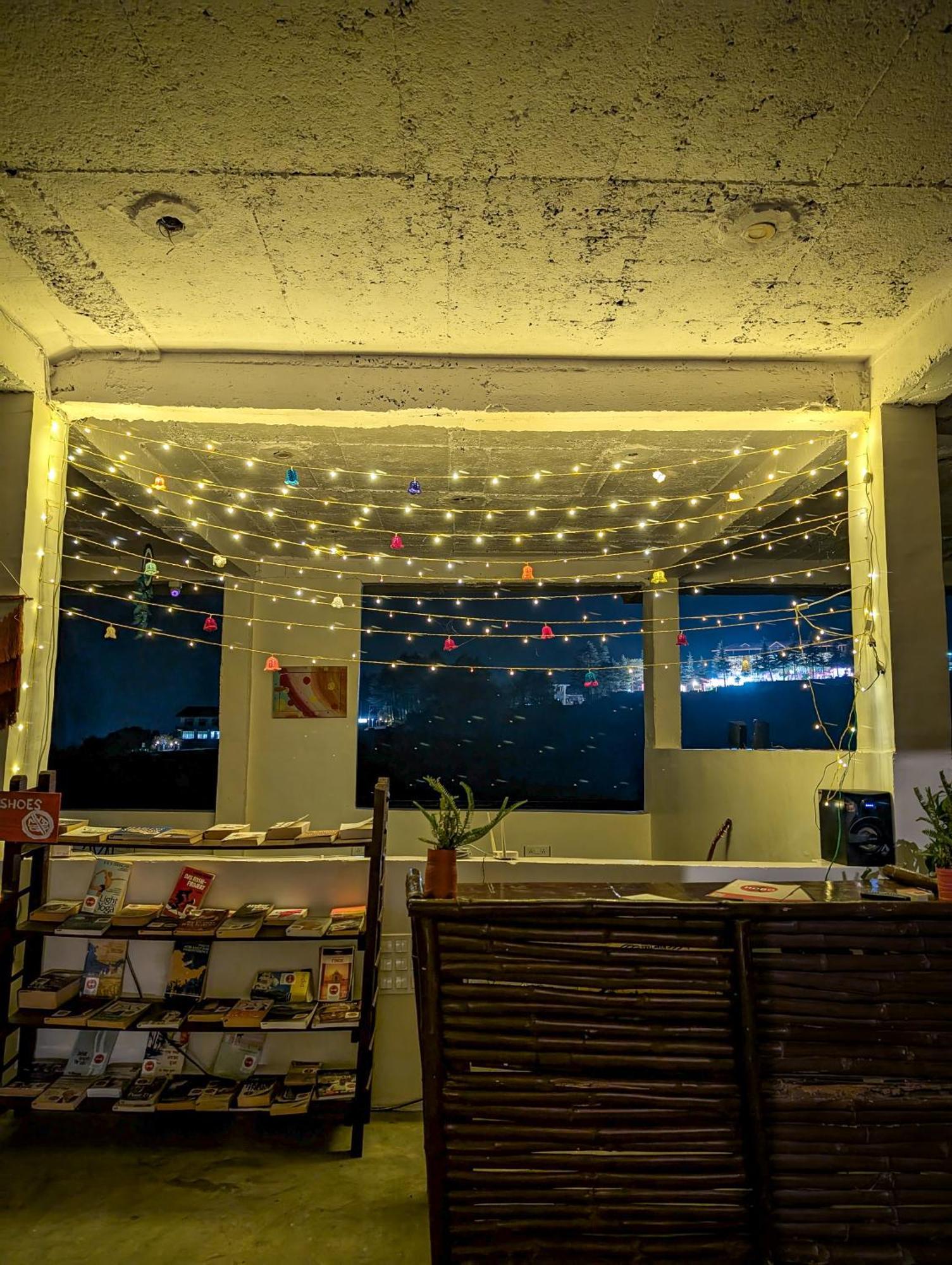 Hobo Hostel Dharamshala Dış mekan fotoğraf
