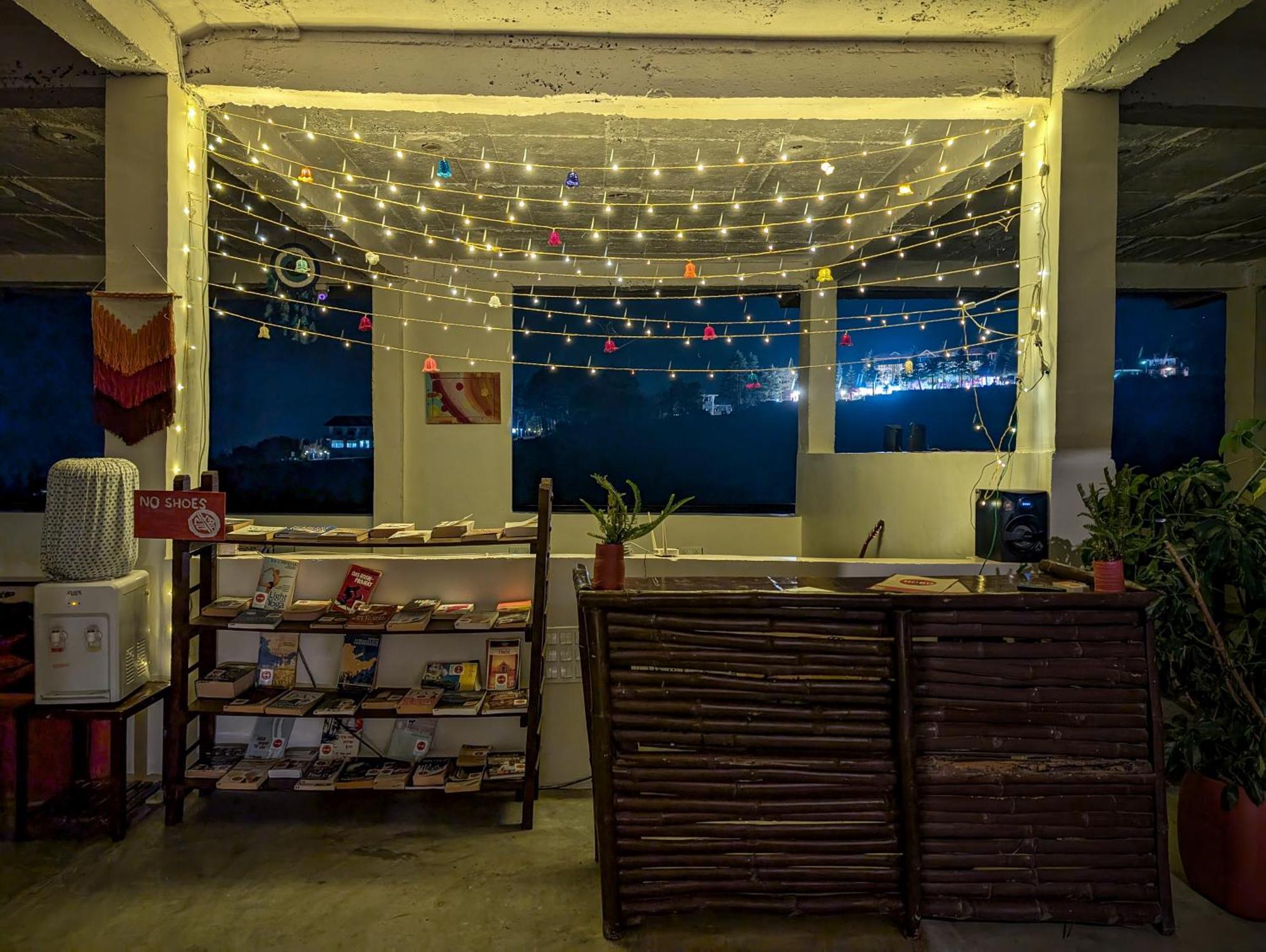 Hobo Hostel Dharamshala Dış mekan fotoğraf