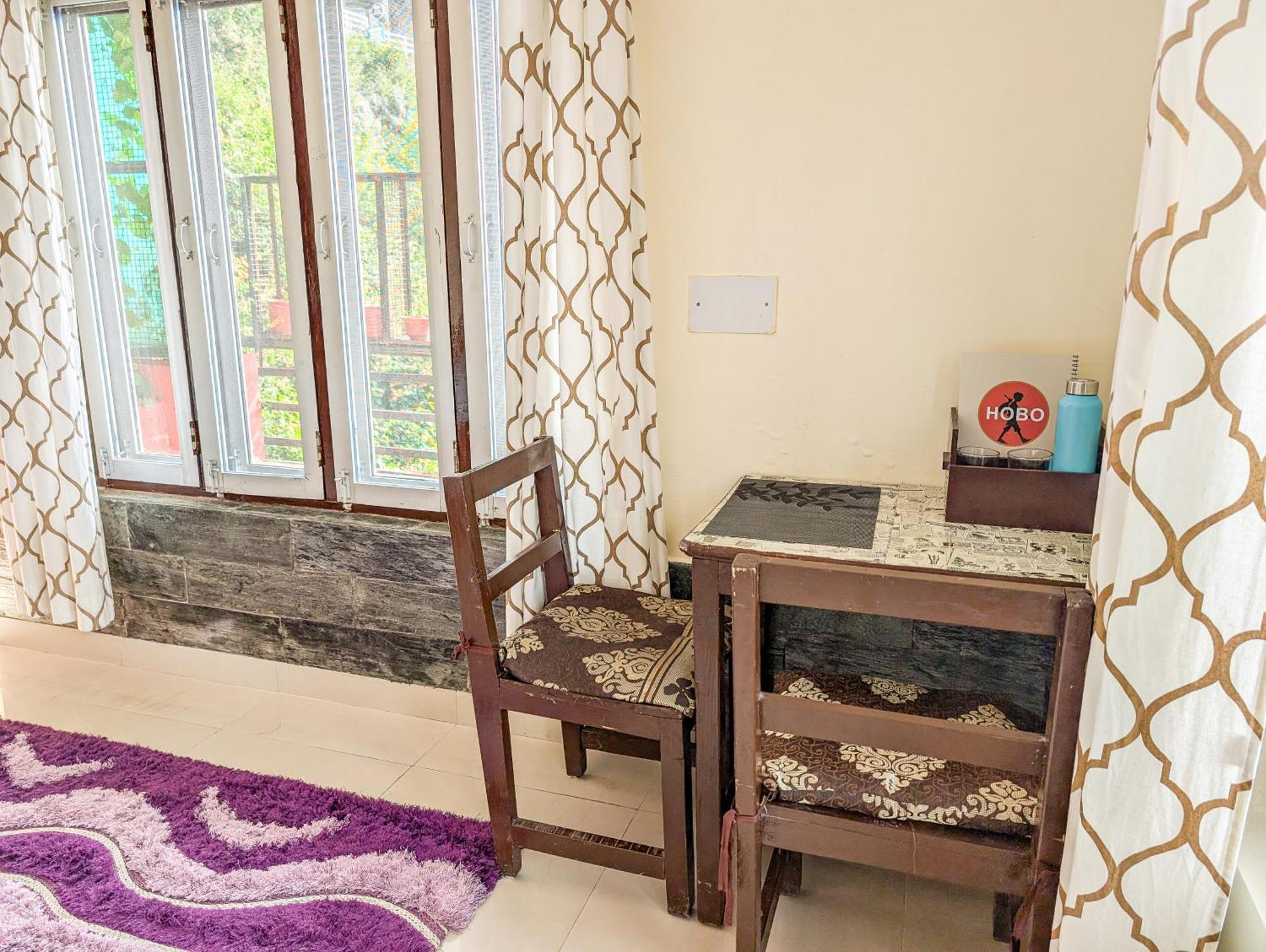Hobo Hostel Dharamshala Dış mekan fotoğraf